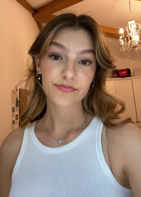 Helena V