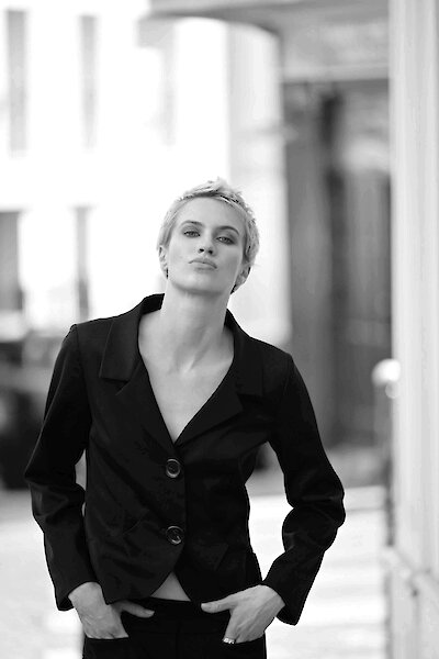 Laura Lundgreen