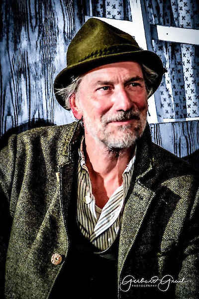 Rudi Larsen