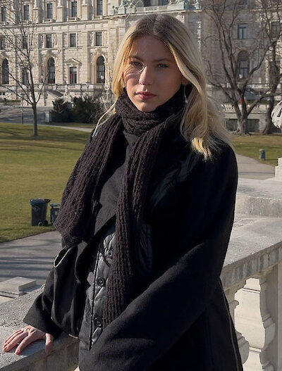 Lena Lochmahr