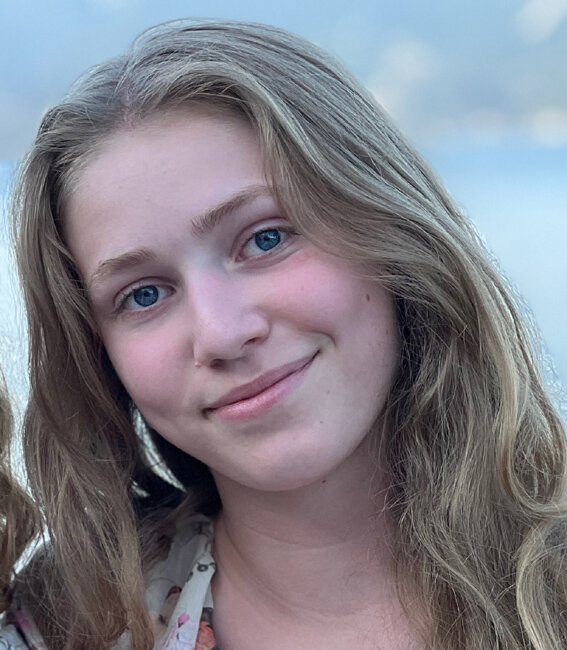 Olivia Sternbach