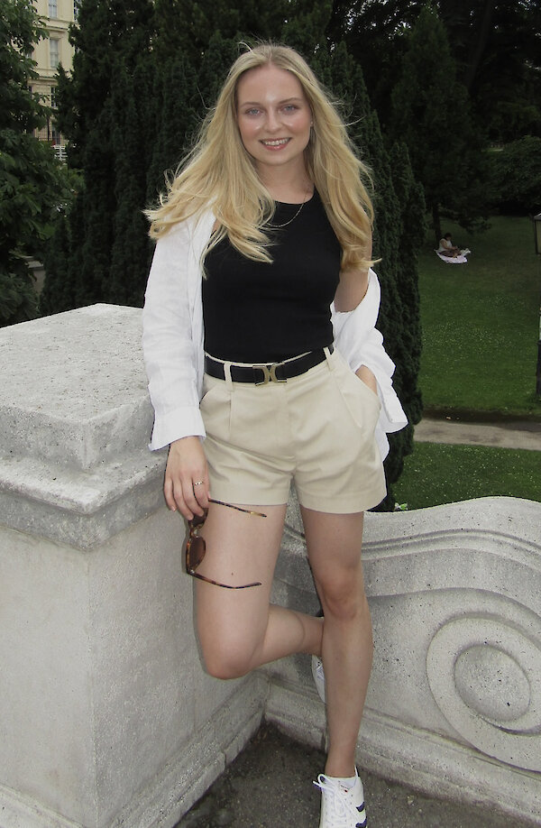 Claire Dufils
