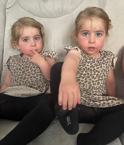 Charlotte und Ella F