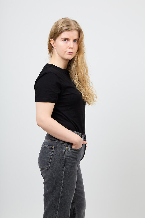 Helene Danielle R